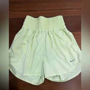Nike Dri-FIT Light Green/yellow Shorts